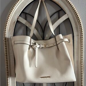 Michael Kors tote off white